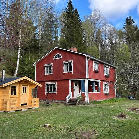 Charmig Villa Med Bastu Och Snabbt Wifi Långav Eksteriør billede